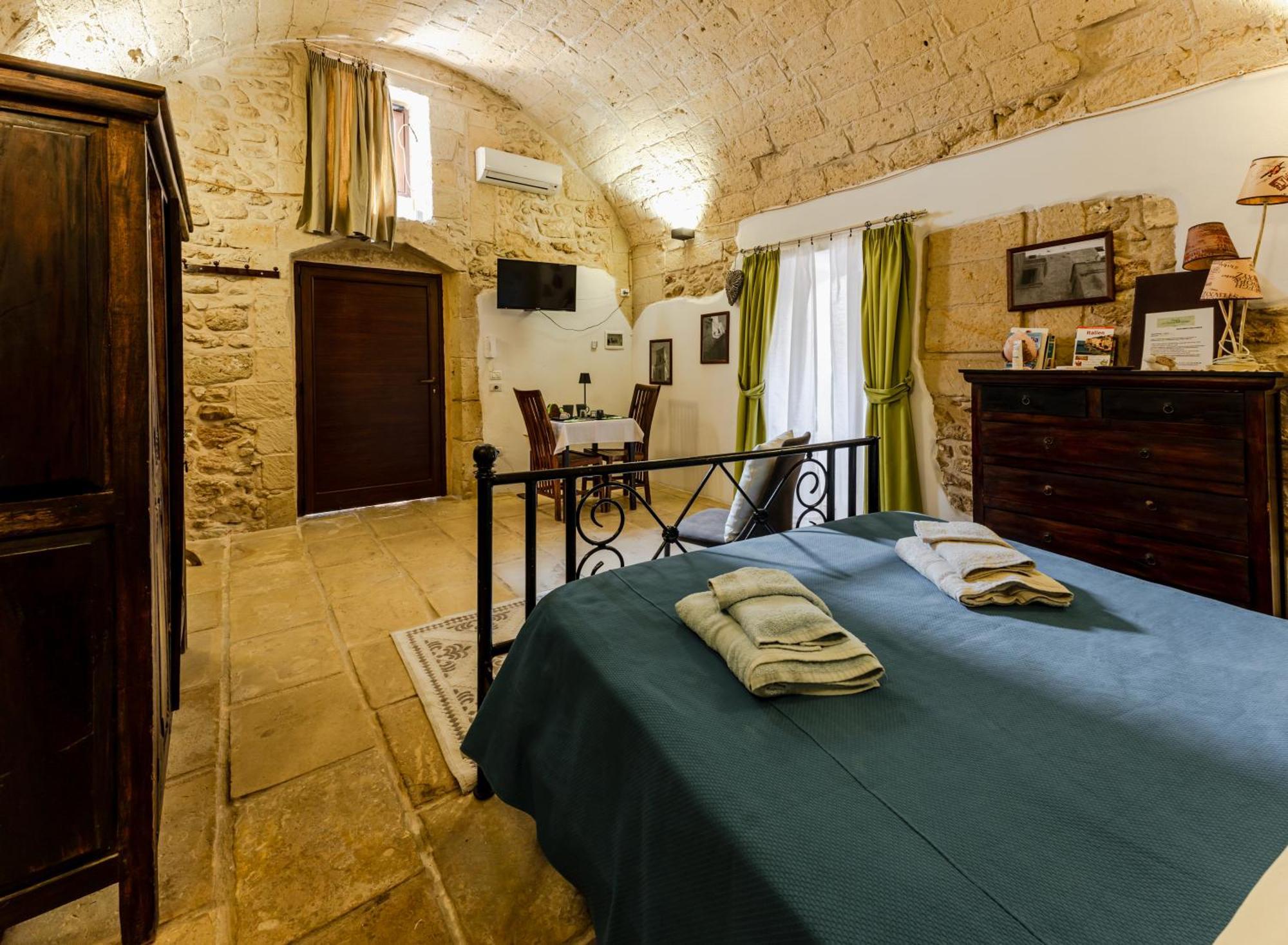 La Dimora Delle Grazie Bed & Breakfast San Cesario di Lecce Dış mekan fotoğraf