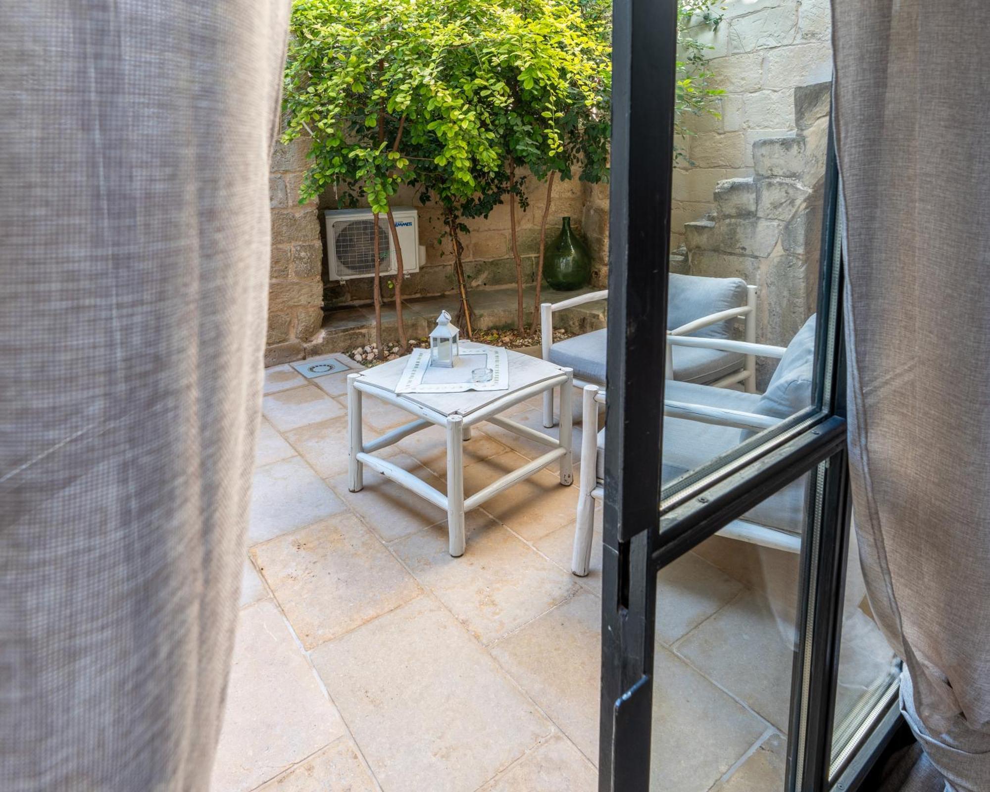 La Dimora Delle Grazie Bed & Breakfast San Cesario di Lecce Dış mekan fotoğraf